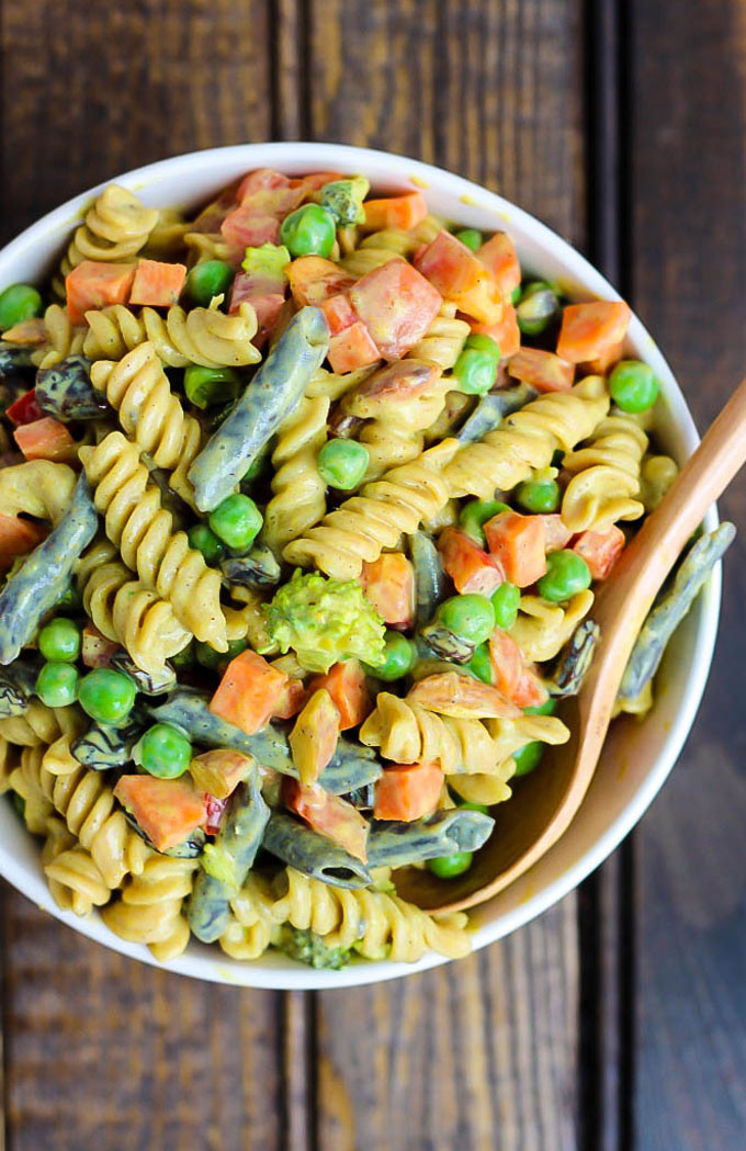 Cold Vegetarian Potluck Recipes
 Vegan Curried Pasta Salad – Emilie Eats