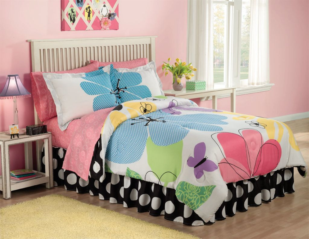 Cute Girl Bedroom Ideas
 19 Cute Girls Bedroom Ideas Which Are Fluffy Pinky and All