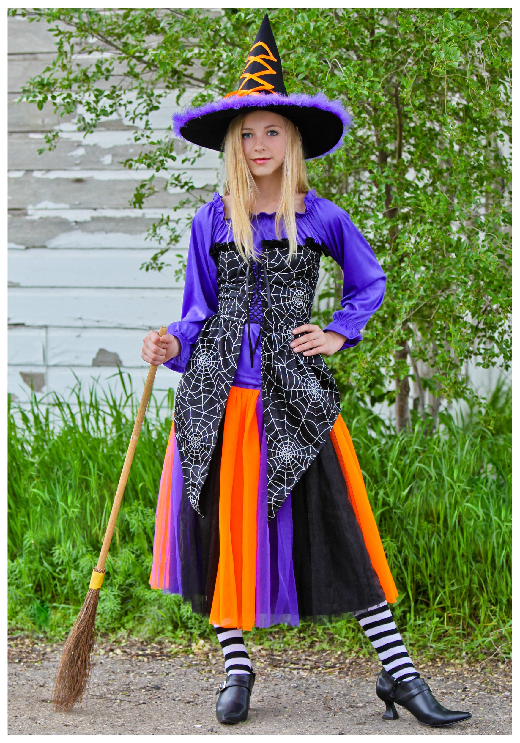 DIY Adult Witch Costume
 Witch Tutu Costume