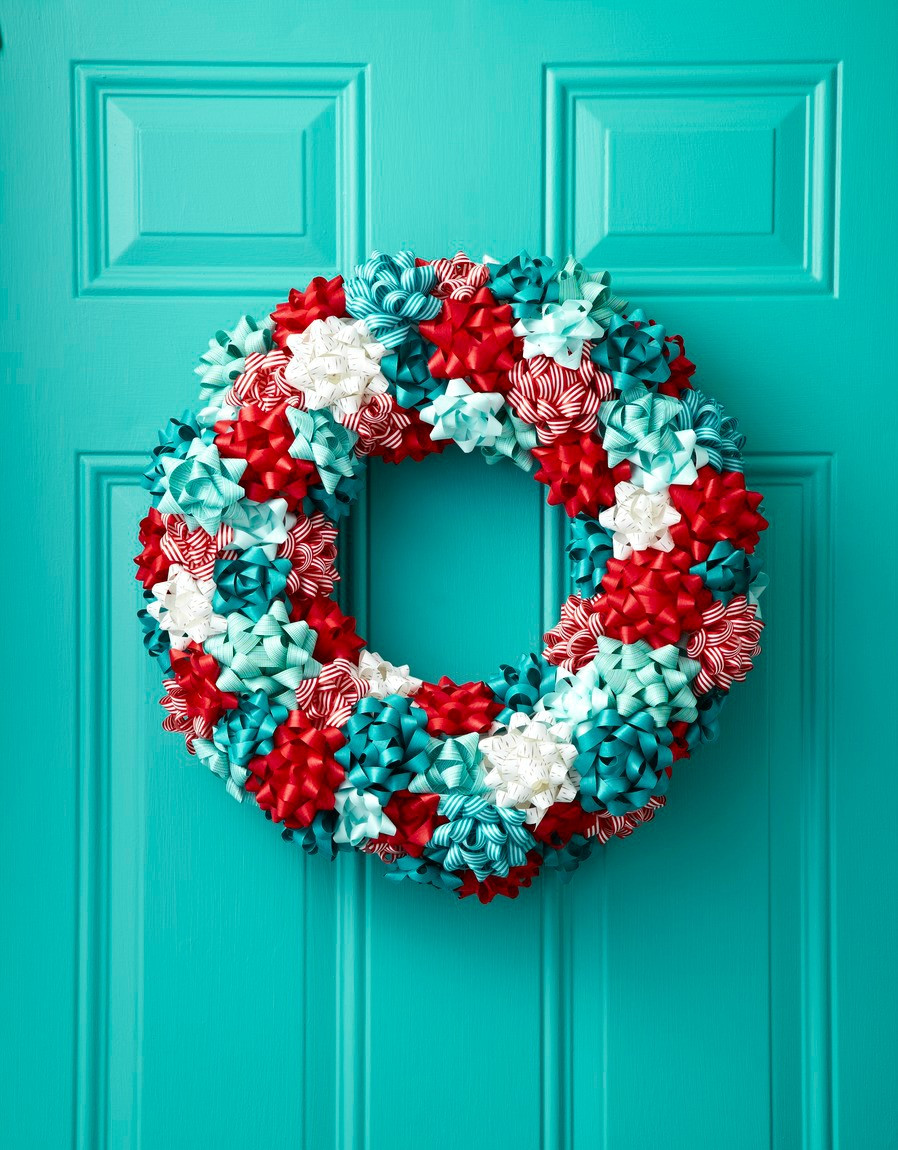 DIY Christmas Reef
 40 DIY Christmas Wreath Ideas How To Make a Homemade