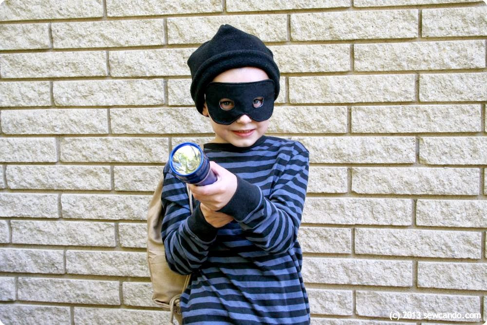 DIY Robber Mask
 Sew Can Do Easy DIY Costumes Old Time Bank Robber & BOO