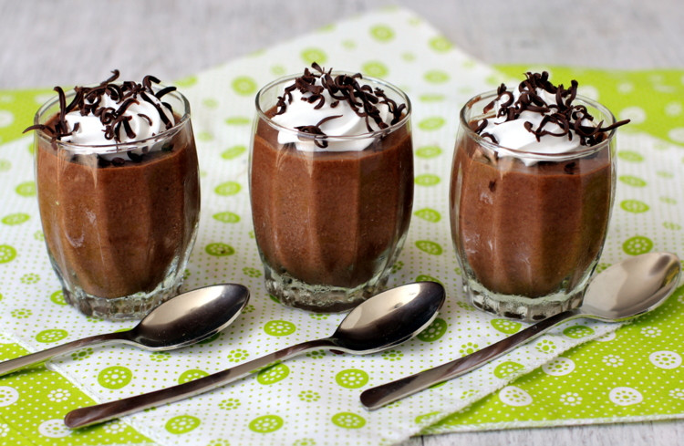 Easy To Make Desserts For Kids
 Chocolate Mousse Easy dessert recipes for kids that are
