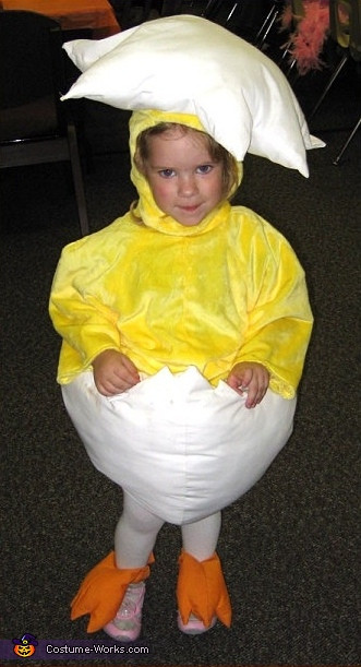 Egg Costume DIY
 Newly Hatched Chick Costumes for Girls