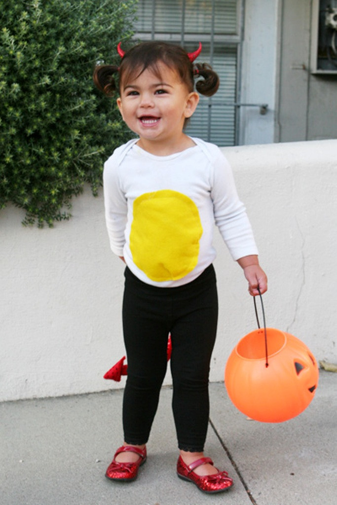 Egg Costume DIY
 25 The Best Kids Halloween Costumes Ever Flawssy