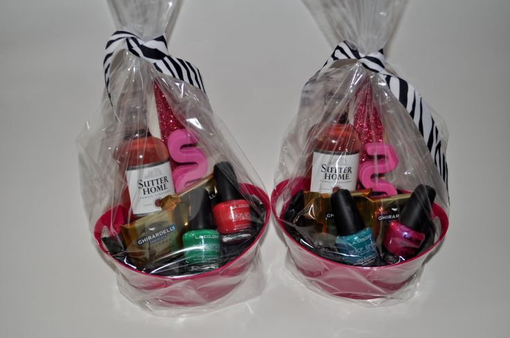 Girly Gift Basket Ideas
 Gift Baskets for Girls Night Out