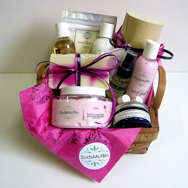 Girly Gift Basket Ideas
 t baskets Gift Baskets & Diaper Cakes