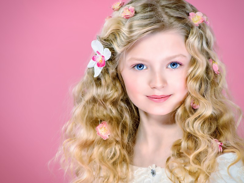 Hairstyle For Little Girl With Curly Hair
 Cute 13 Little Girl Hairstyles for School