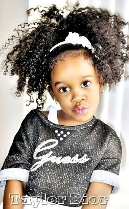 Hairstyle For Little Girl With Curly Hair
 14 Cute and Lovely Hairstyles for Little Girls Pretty
