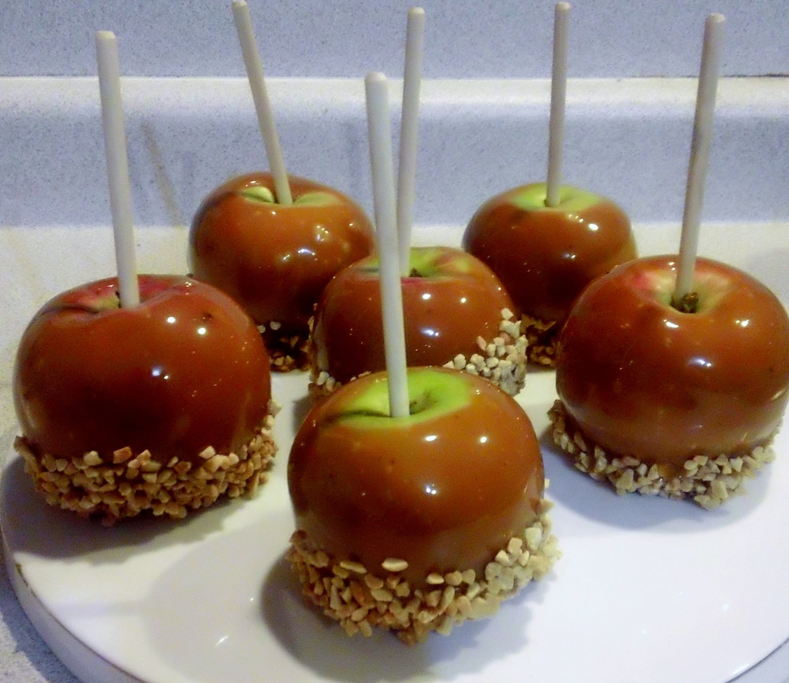 Halloween Caramel Apples
 These Are a Few of My Favourite Things Halloween Dessert