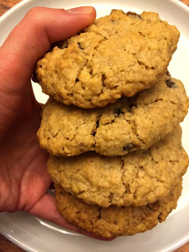 Homemade Oatmeal Cookies
 Easy Soft & Chewy Oatmeal Raisin Cookies Recipe – Melanie