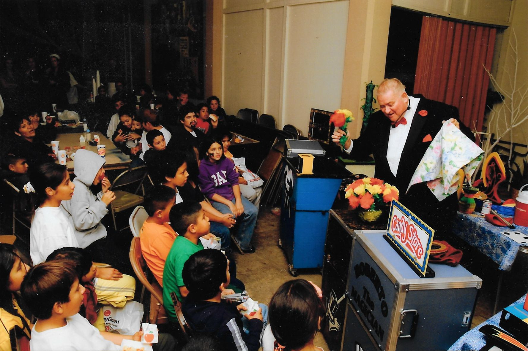 Kids Party Magic Show
 Hire a Magic Show for a Kid s Birthday Party