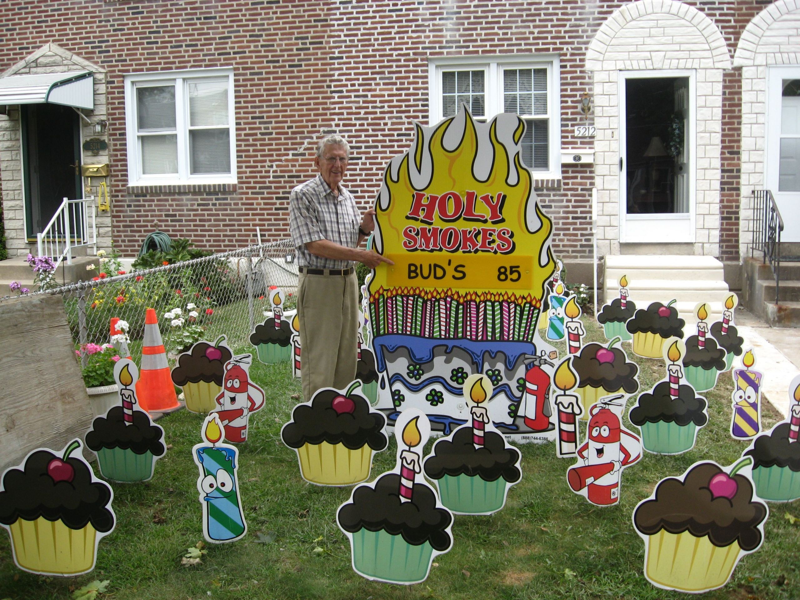 Lawn Decorations For Birthday
 Yard Decorations For 50th Birthday