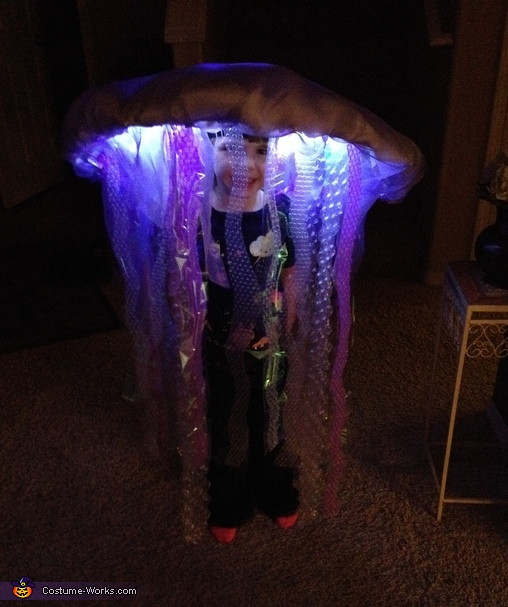 Led Costume DIY
 LED Jellyfish Costume