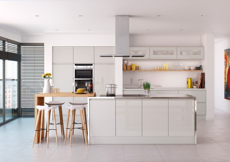 Light Grey Kitchen
 Light grey gloss kitchen launched by value range