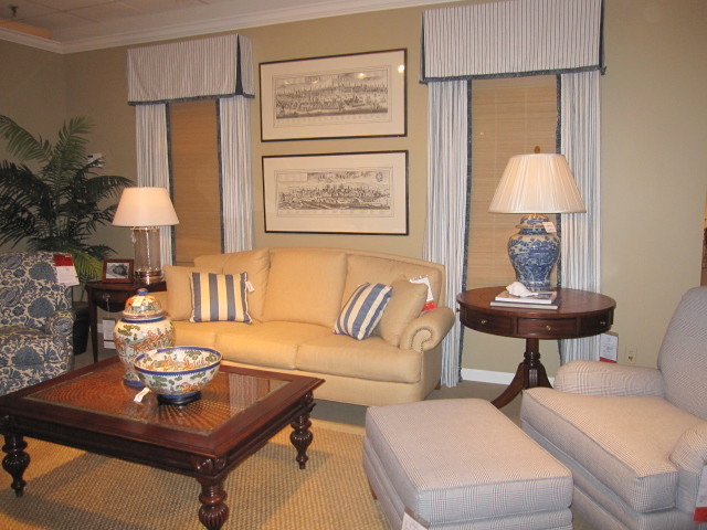 Living Room Decorating Images
 Ethan Allen Interior Decorating Traditional