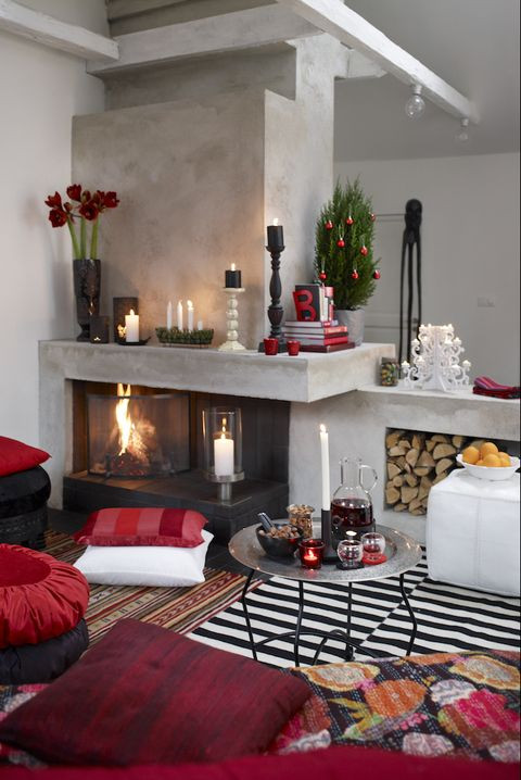 Living Room Decorating Images
 25 Stunning Christmas Living Rooms Holiday Living Room