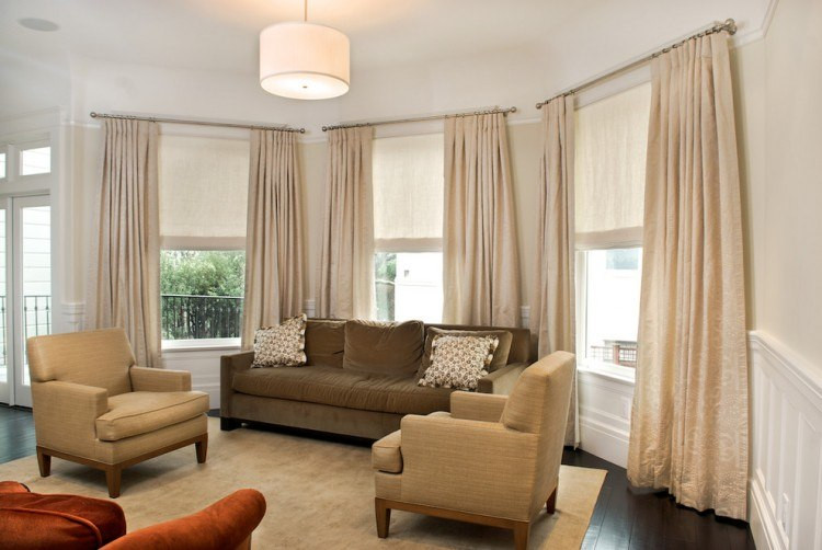 Living Room Window Curtains
 20 Beautiful Living Room Designs With Bay Windows