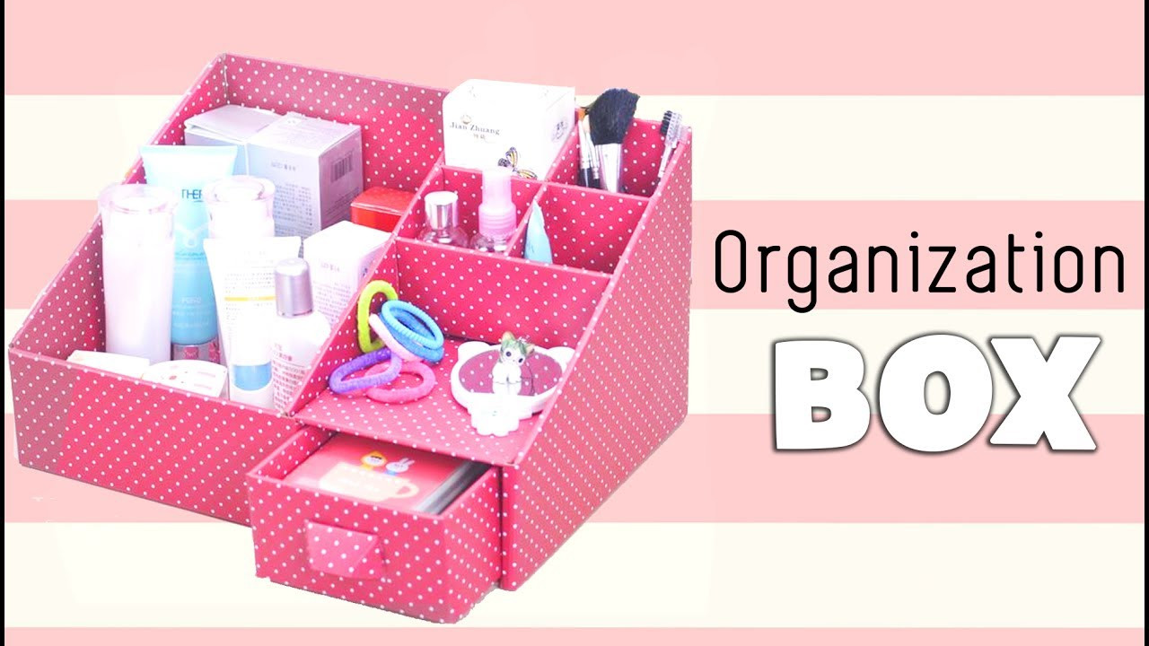 Makeup Organization DIY
 DIY Makeup Storage and Organization