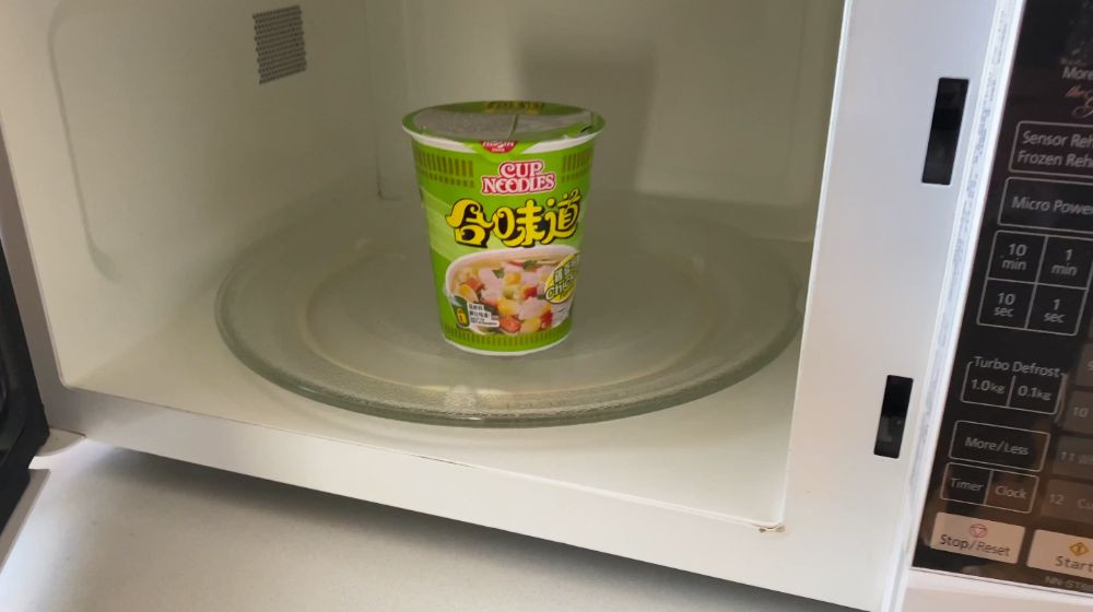 Microwave Cup Of Noodles
 ramen cup noodles in microwave The Cooler Box