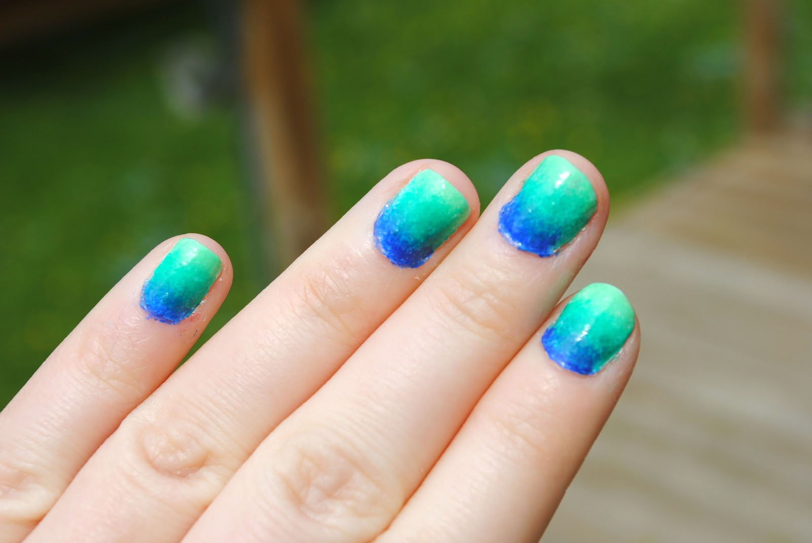Ombre Nail Colors
 love & sunshine & nail polish Ombre Nails
