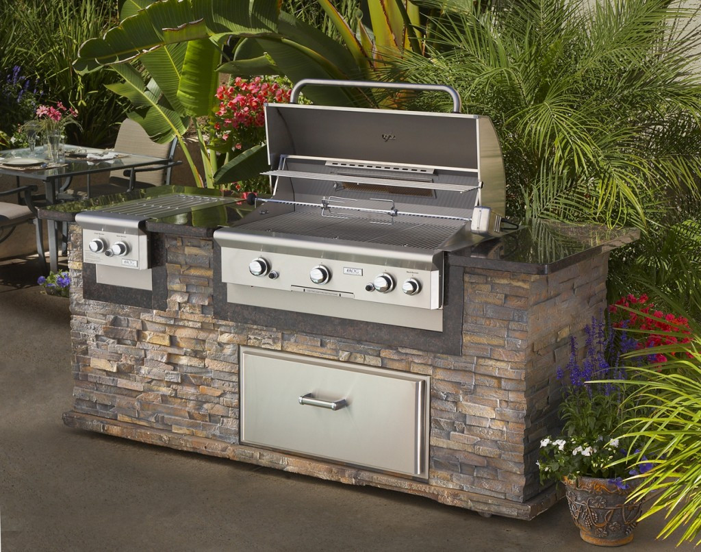 Outdoor Kitchen Grill Island
 Outdoor Kitchens Fireplaces Long Island The Fireplace