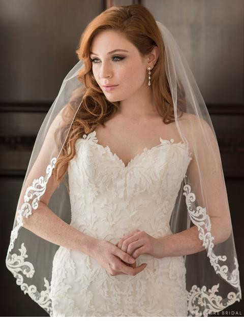 Pre-owned Wedding Veils
 New Bel Aire Bridal Veil $100