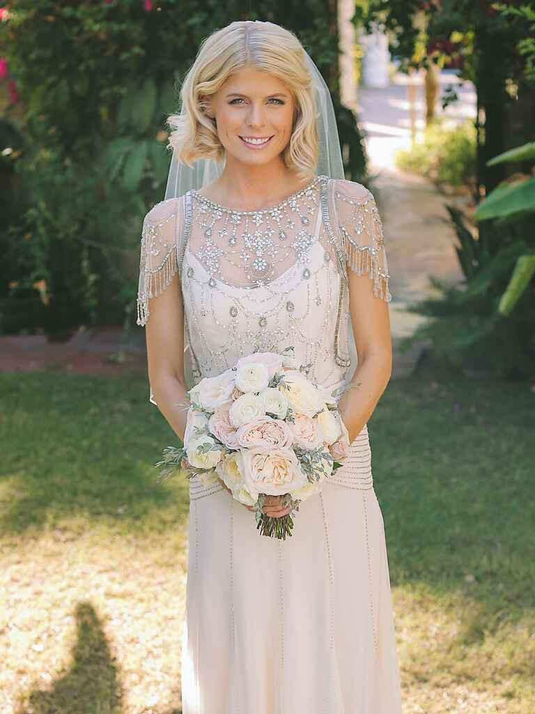 Short Hairstyles For Brides With Veils
 15 Beautiful Veiled Short Wedding Hairstyles