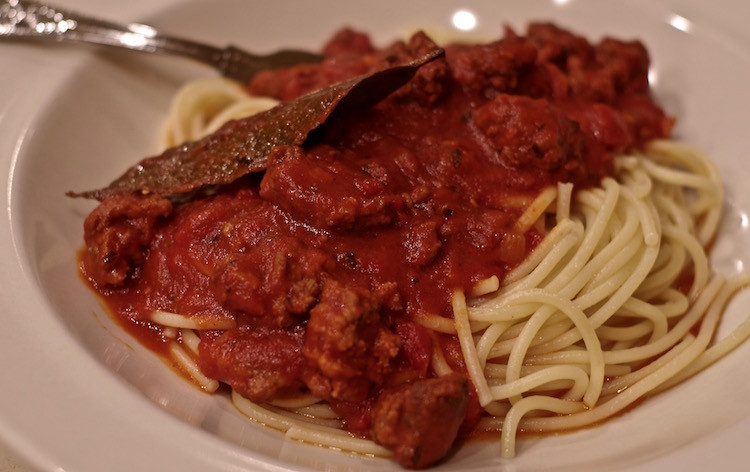 Spaghetti With Italian Sausage
 Spaghetti Sauce with Italian Sausage Feeding the Famished