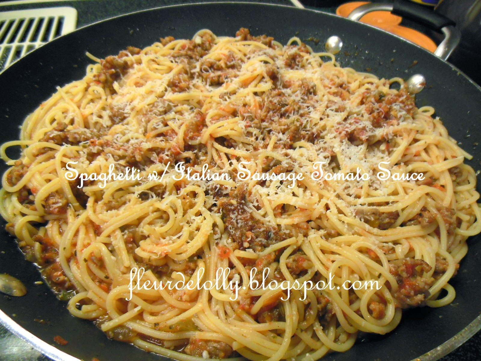 Spaghetti With Italian Sausage
 Fleur de Lolly Spaghetti with Italian Sausage and Home