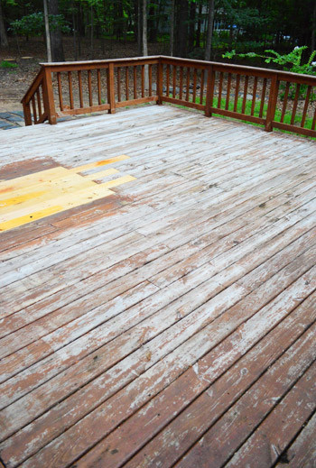 Strip Paint Off Deck
 How To Strip & Clean A Deck For Stain