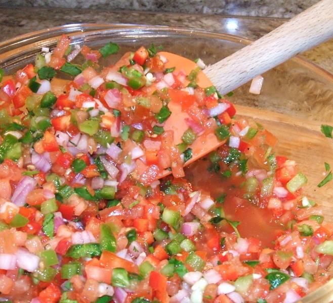 Sweet Salsa Recipe
 Fresh Tomato Salsa Recipe by phyllis CookEat