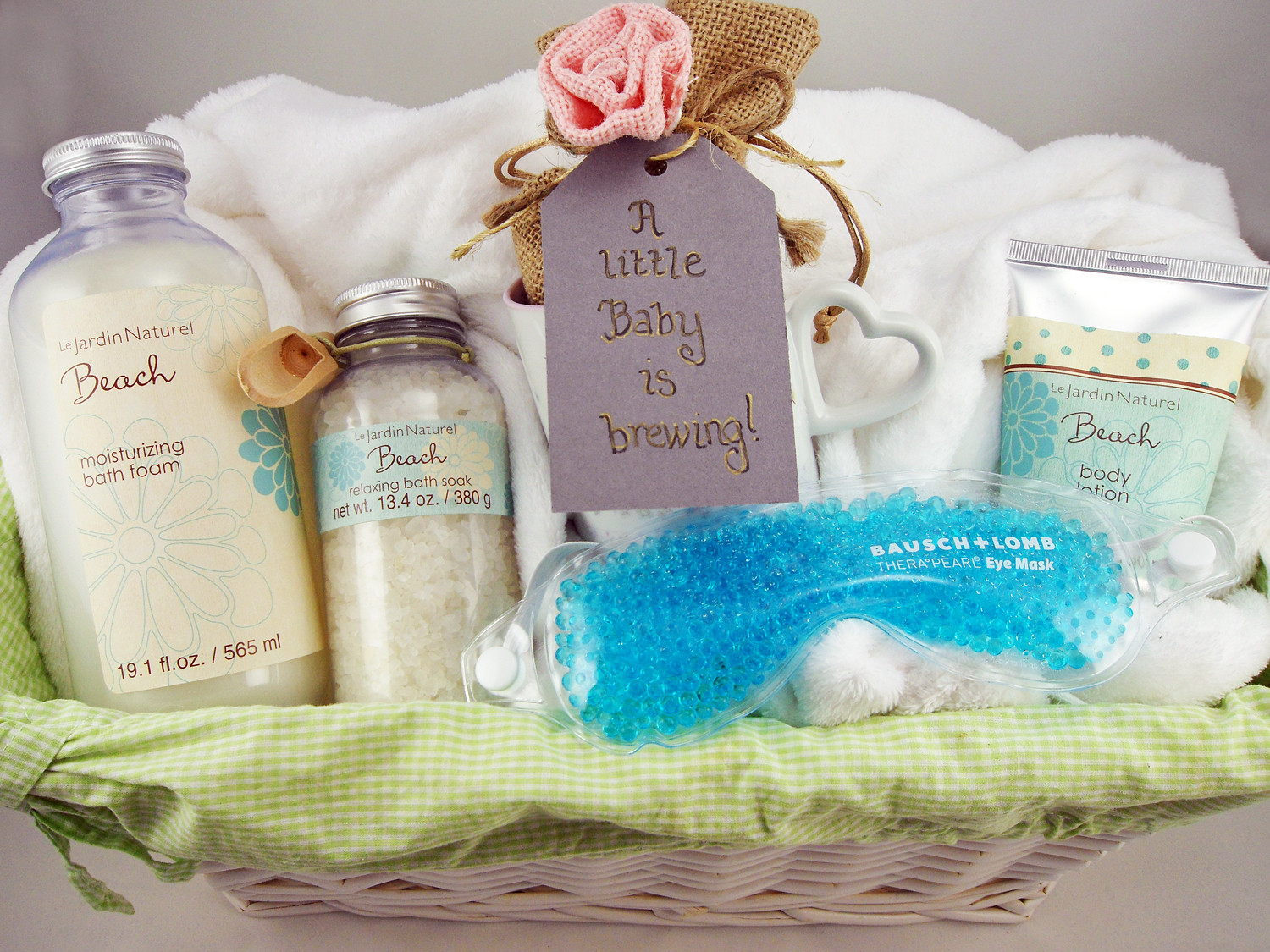 Unique New Baby Gifts
 Expecting Couples Love These Unique Personalized Baby Gifts