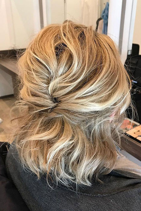 Updos Hairstyles For Bridesmaids
 20 Bridesmaid Hairstyles for Short Hair