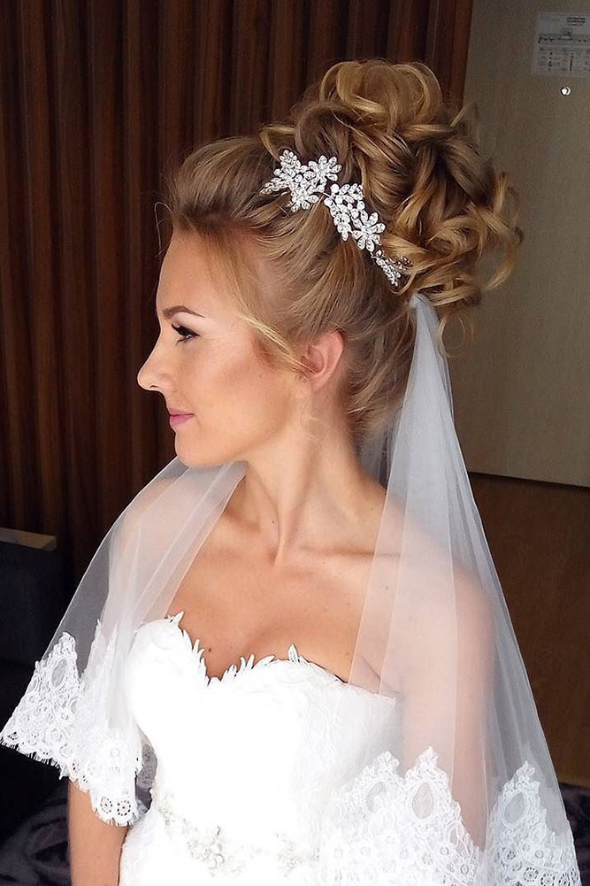 Veil In Wedding
 36 Wedding Hairstyles With Veil – My Stylish Zoo