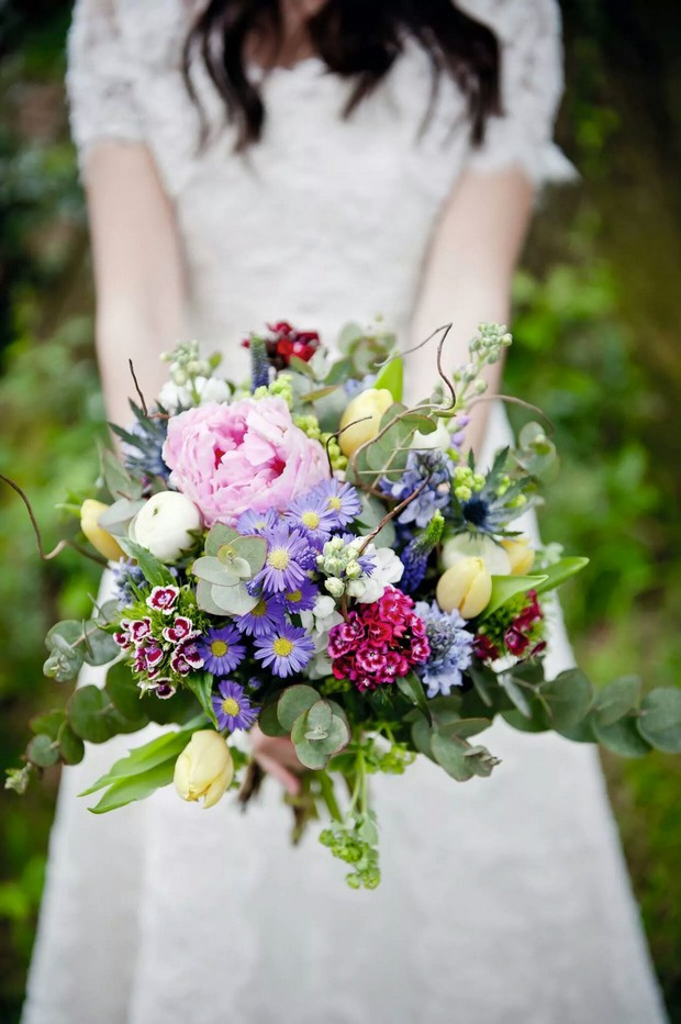 Wedding Flower Arrangements Online
 22 Incredible Autumn Wedding Bouquets you ll LOVE