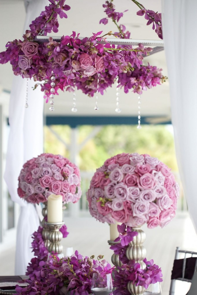 Wedding Flowers Themes
 Bride In Dream Romantic Purple Theme Wedding