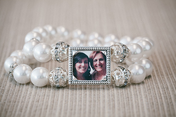 Wedding Gift Ideas For Mother Of The Bride
 Top Ten Mother of the Bride Gifts To Make Her Happy