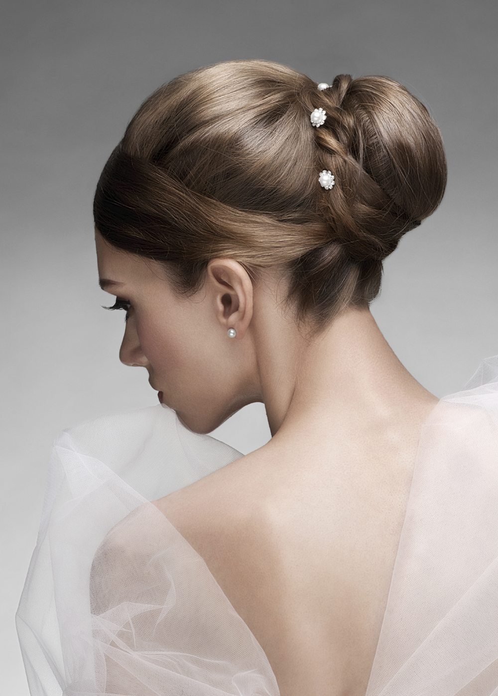 Wedding Hairstyles Extensions
 Wedding Hair Extensions Everything You Need To Know About