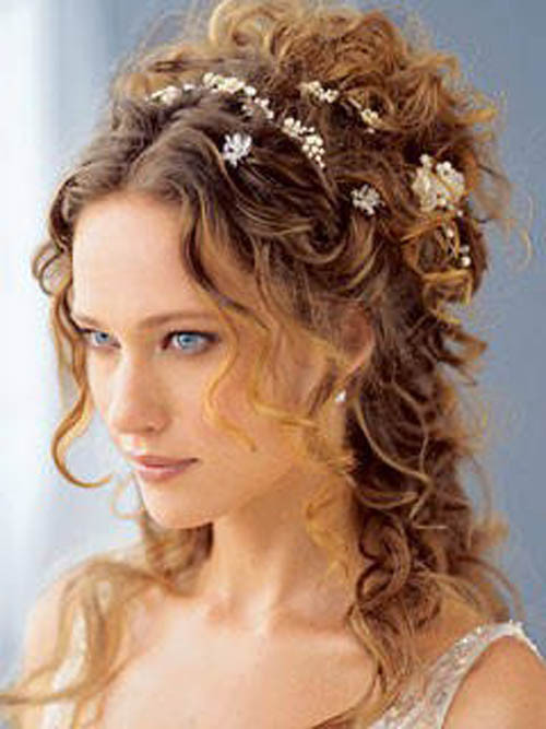 Wedding Hairstyles For Curly Long Hair
 Why wedding hairstyles for long curly hair are in vogue
