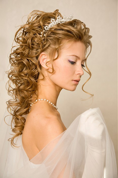 Wedding Hairstyles For Curly Long Hair
 30 Wedding Hairstyles A Collection that Gorgeous Brides