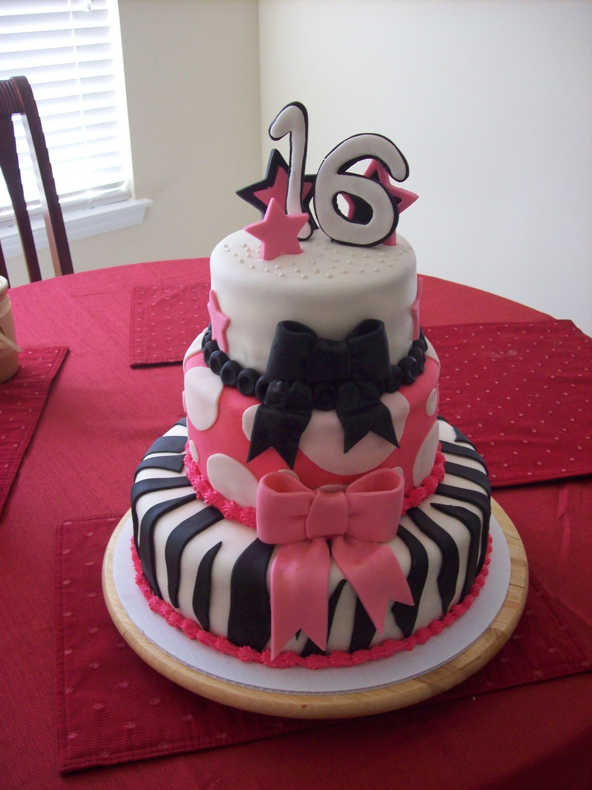 16 Birthday Cake
 Cakesby Zana Sweet 16 Birthday Cake