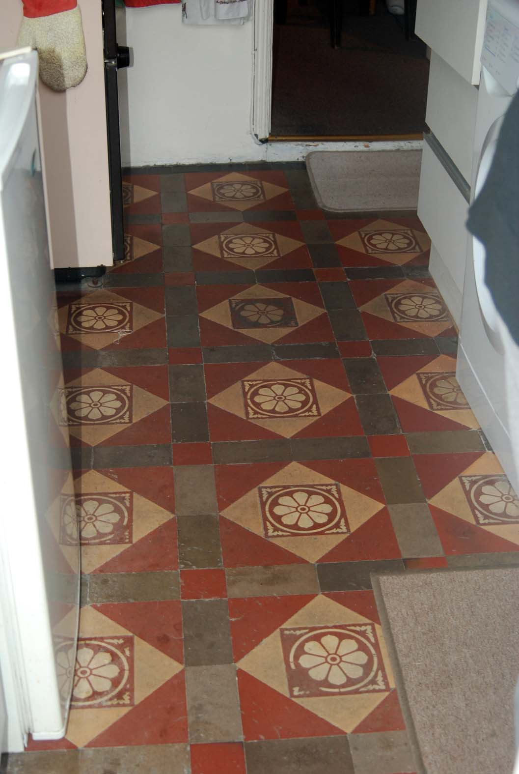 1920s kitchen flooring        <h3 class=
