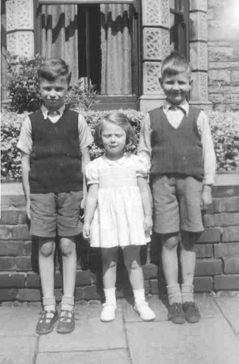 1940S Kids Fashion
 40s children