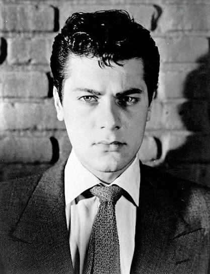 1950S Mens Hairstyles Ducktail
 Tony Curtis ducktail hairstyle