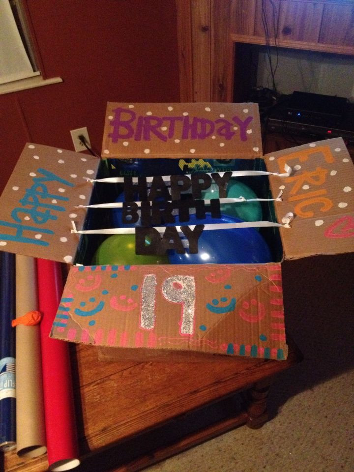 19Th Birthday Gift Ideas
 Made this for my boyfriend s 19 birthday Balloons tissue