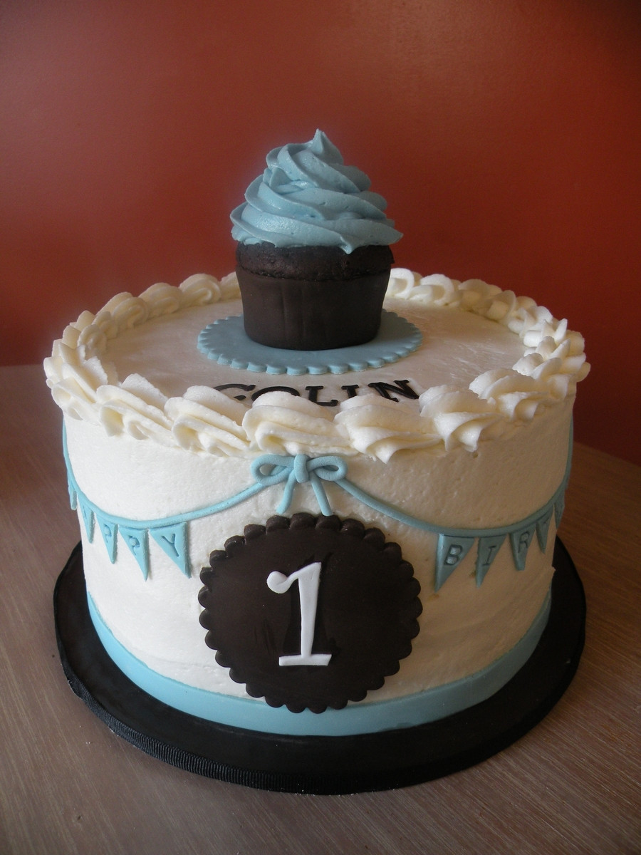 1st Birthday Cake Ideas
 Classic Baby Boy 1St Birthday CakeCentral