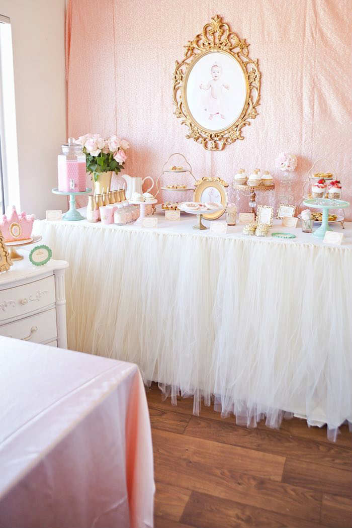 1st Birthday Party Decorations Girl
 10 1st Birthday Party Ideas for Girls Part 2 Tinyme Blog