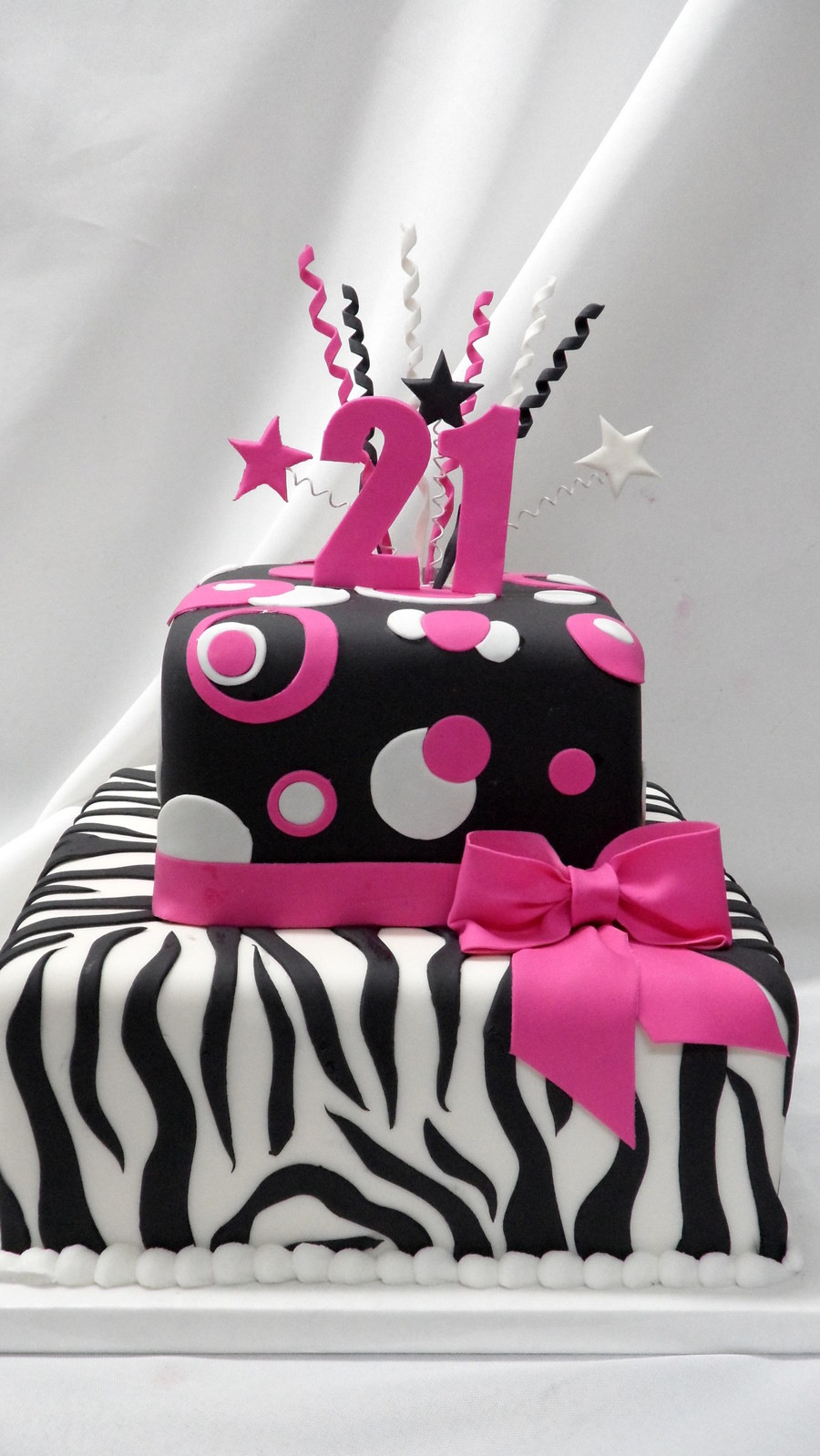 21st Birthday Cake
 10 Best 21st birthday cake designs CakenGifts