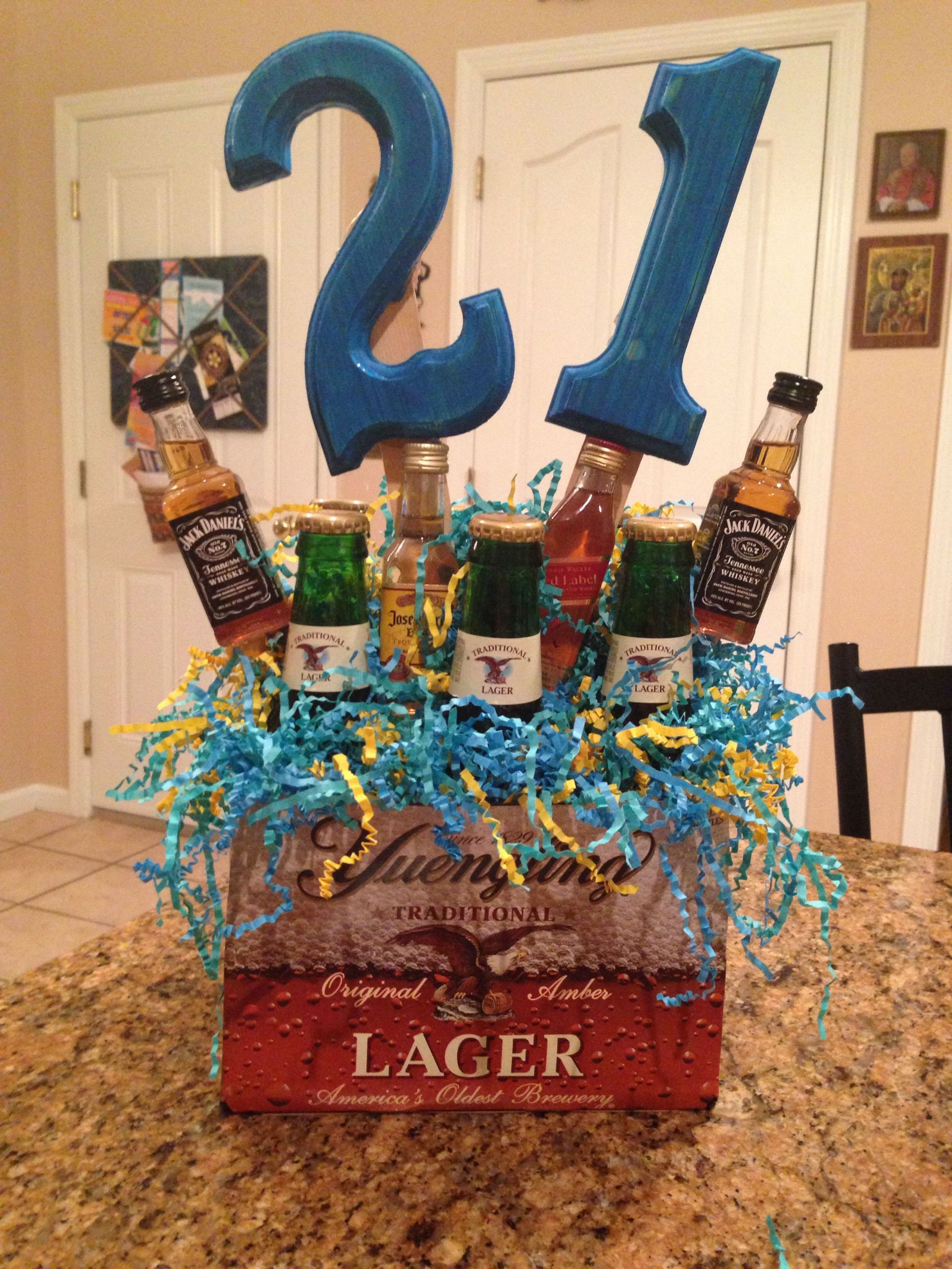 21St Birthday Gift Ideas For Men
 21st birthday idea for guys Favorite drinks and color