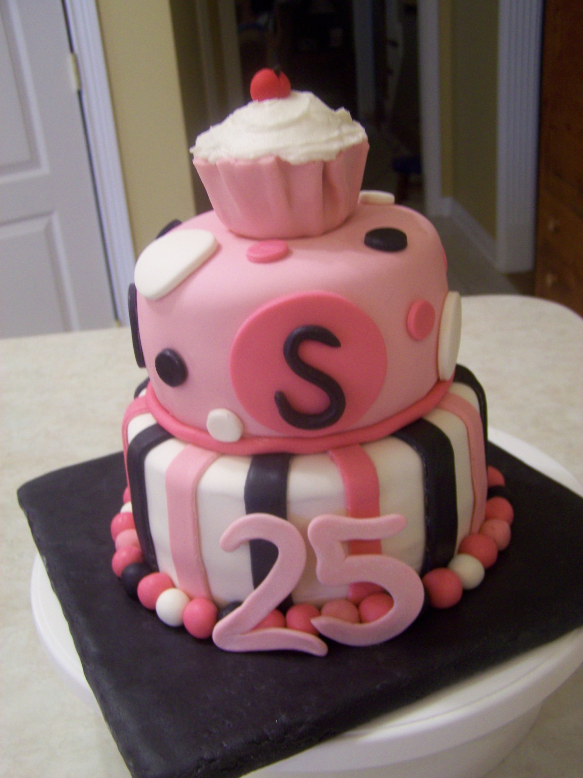 25th Birthday Cake Ideas
 Pink Black 25th Birthday Cake